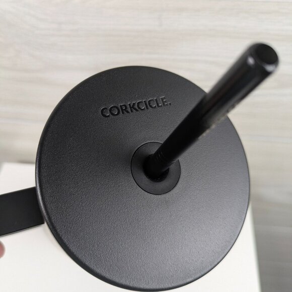 NWT Golf Corkcicle 30oz Cold Tumbler Cup with Handle - Picture 8 of 13